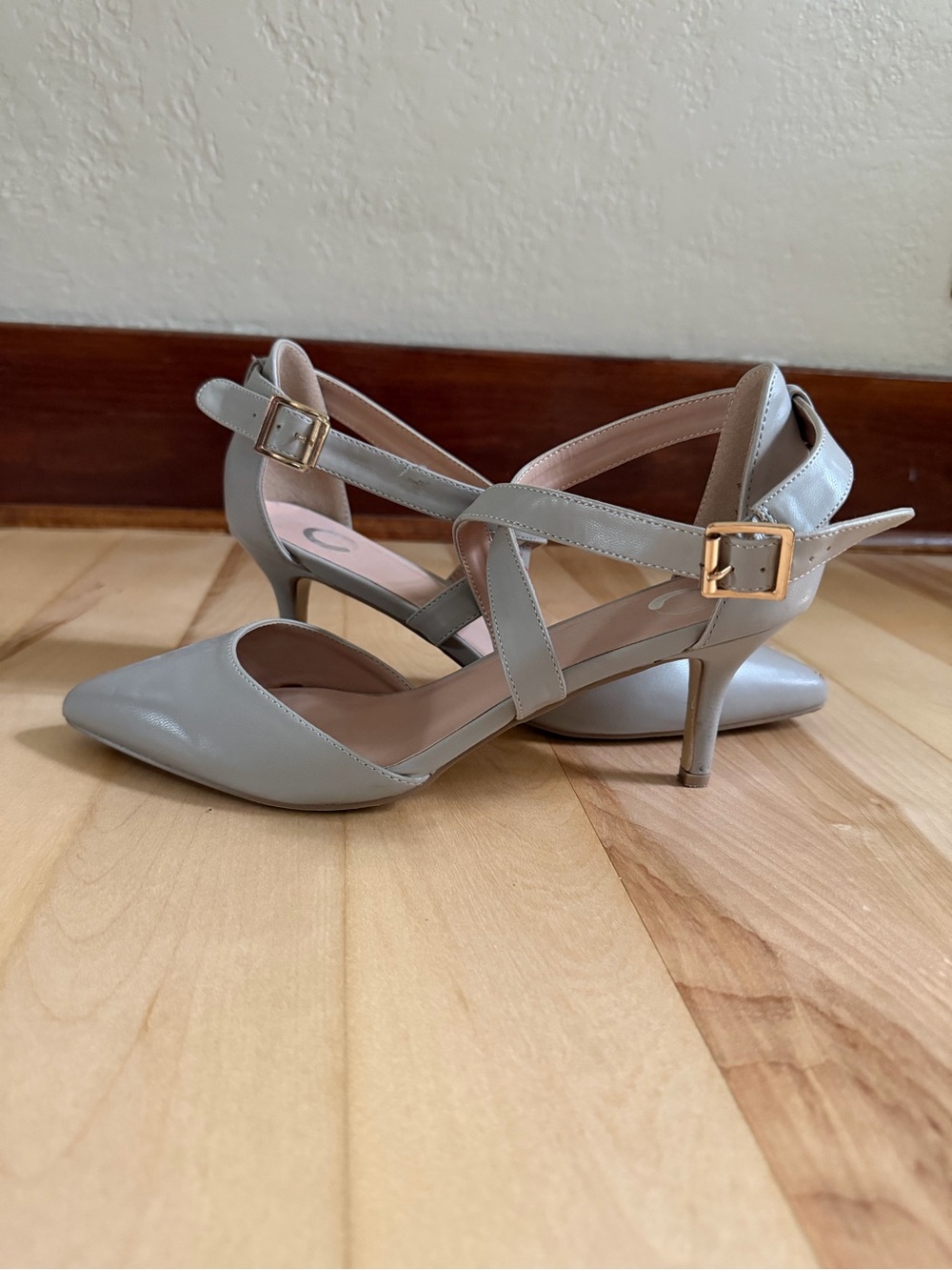 Journee Collection Gray Pointed-Toe Strappy Heels with Gold Buckles